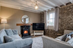 Room - Woodcocks House - 3 Bedroom Holiday Home - Kilgetty (Kilgetty)