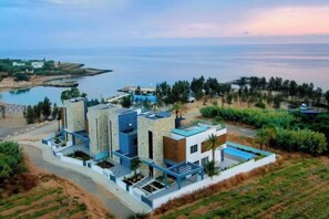 المنشأة من الخارج