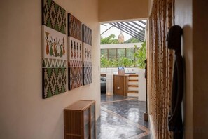Unclassified image, 5 of 11, button - Unique space: The Glass House (El Nido)