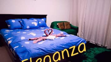 1 soverom, strykejern/-brett, internettilgang og sengetøy