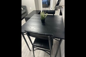 Dining - Cutee Home in Prairie Pointe (Winnipeg)