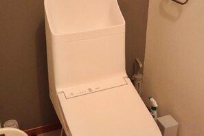 Unclassified image, 3 of 20, button - Orange House Tsuruhashi｜With Garage, Accommodates 8 People (Osaka)