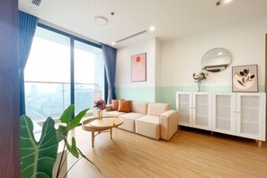 Room - Vinhomes Skylake Apartment By Pham Hung (Hanoi)