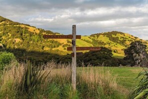 Miscellaneous - Cascade Creek Retreat (Circle Hill)