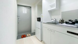 Unclassified image, 4 of 5, button - japan house shinkoiwa (Tokyo)