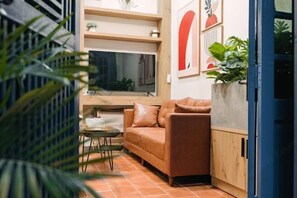 Interior - Big Group/ Modern Apt/Big Balcony/4Br (Hanoi)