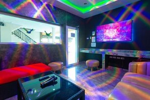 Interior - 99 Pool Villa (Pattaya)