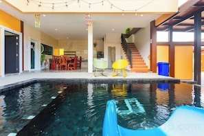 Unclassified image, 5 of 35, button - 99 Pool Villa (Pattaya)