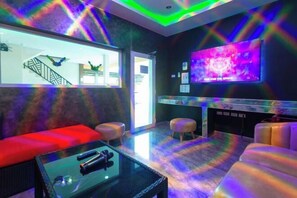 Interior - 99 Pool Villa (Pattaya)