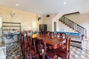 Unclassified image, 4 of 35, button - 99 Pool Villa (Pattaya)