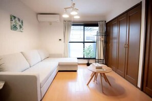 Room - Guesthouse UMEDA (Osaka)