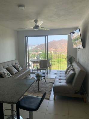 Standard Apartment, Bay View | Ruang tamu