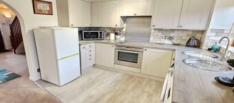 Cockleshell Croyde Sleeps 4 By the Seaside