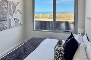 Cribs/infant beds - Sea Dunes Luxury Apartment - 10 steps to the beach (Moana)