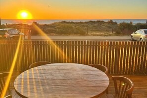 Unclassified image, 5 of 12, button - Sea Dunes Luxury Apartment - 10 steps to the beach (Moana)