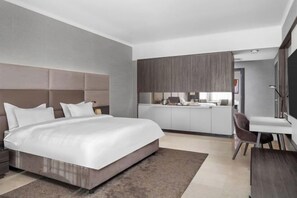 Room - Pickalbatros Luxury Suites (Sharm El Sheikh)