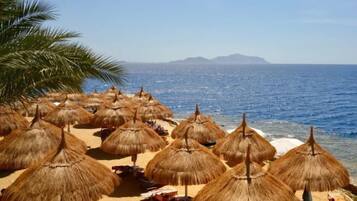 Gần bãi biển riêng