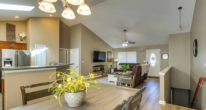 Bar, Pool Table & Yard! Spacious Union Home