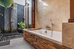 Cribs/infant beds - Umah Sunset (Bali)