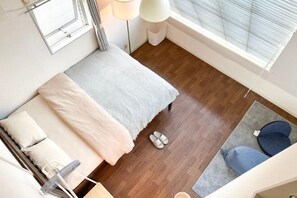 Cots/infant beds - 4 min train to Shinjuku ｜ 8 min walk to station ｜Up to 6 guests｜Newly renovated｜loft (Tokyo)