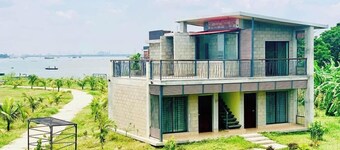 Subarna Bhumi Resort