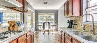 Fish, Golf, Explore: Home 3 Mi to Prien Lake Park!