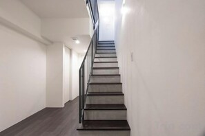 Interior - LEGALAND Hatagaya ANNEX (Tokyo)