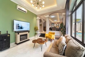 Exterior - KN3 Holiday Villa (Ho Chi Minh City)