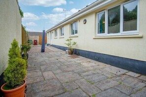 Room - 10 Warlows Meadow - 3 Bed Holiday Home - Manorbier (Manorbier)