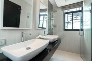 Unclassified image, 3 of 7, button - Namara The Residence (Phuket)