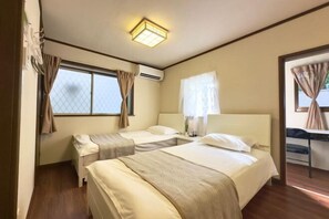 Cots/infant beds - Shinjuku 11 mins Private kitchen and bathroom Up to 4 guests Newly renovated Garden villa (Tokyo)