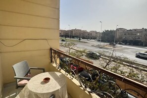 صورة غير مصنفة، 5 من 20، زرّ