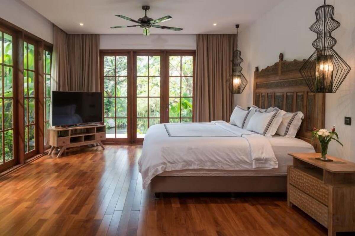 4BR Balinese Villa | Garden, Media Room, Yoga & Spa Pavilion, Concierge, Chef On Request