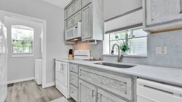 Microwave, oven, stovetop, dishwasher