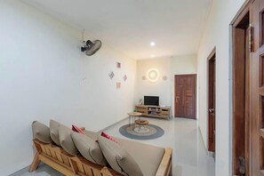 Unclassified image, 5 of 23, button - Villa New D'Bamboo by Plesirhatiyogja (Sewon)