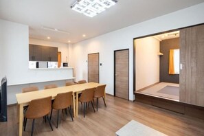 Room - KAIGAN HAJIME HUB (Tokyo)