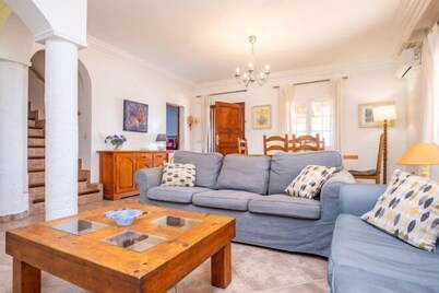 CASA JUDITH - Villa with Private Pool and Free WiFi in Muro