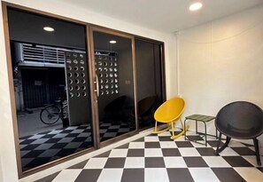 Unclassified image, 5 of 18, button - Twenty-one Bkk House (Bangkok)