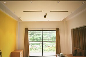 Economy Double Room, Balcony, Garden View | Bathroom