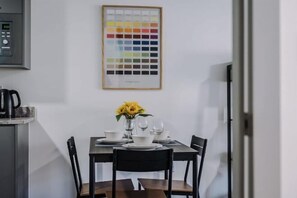 Room - Host & Stay The Roscoe Nest (Liverpool)