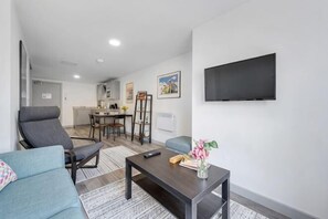 Room - Host & Stay The Roscoe Nest (Liverpool)