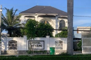 Exterior - Hotel My Cang (Tra Vinh)