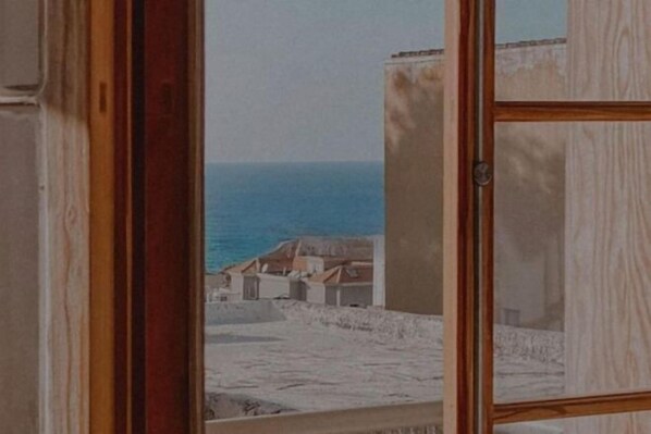 Iron/ironing board - Chic 3BR Apt with Balcony, Mamad (Tel Aviv)