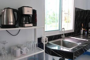 Private kitchen - Deniz’s Temple Light (Koh Phangan)