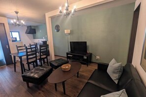 Room - NAKAZAWA Home (Osaka)