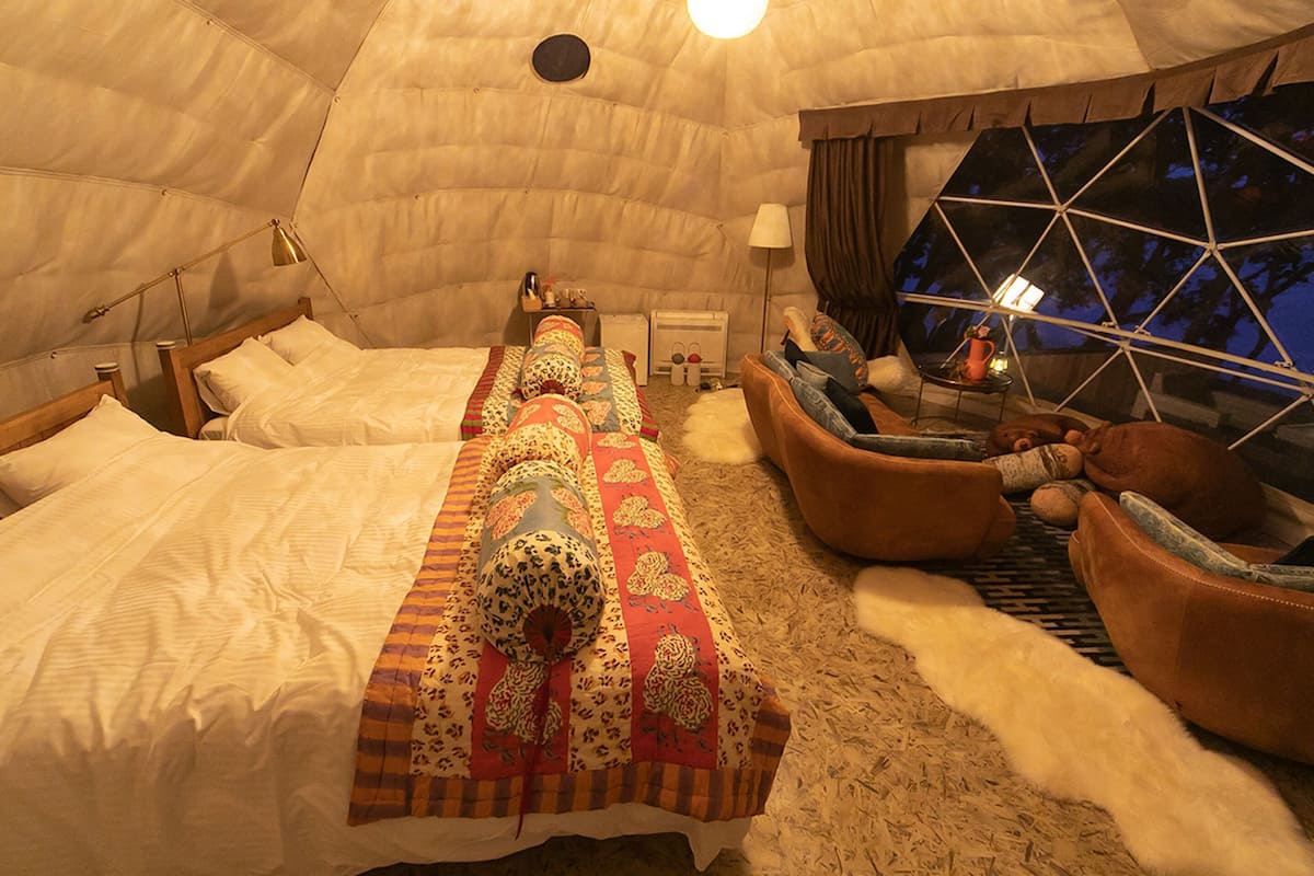 Tienda de campaña, para no fumadores (Glamping) | Wifi gratis y ropa de cama