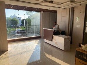 Reception - MANGLAM INN (Lucknow)