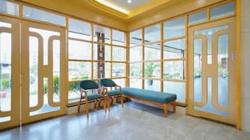 Sala de estar en el lobby