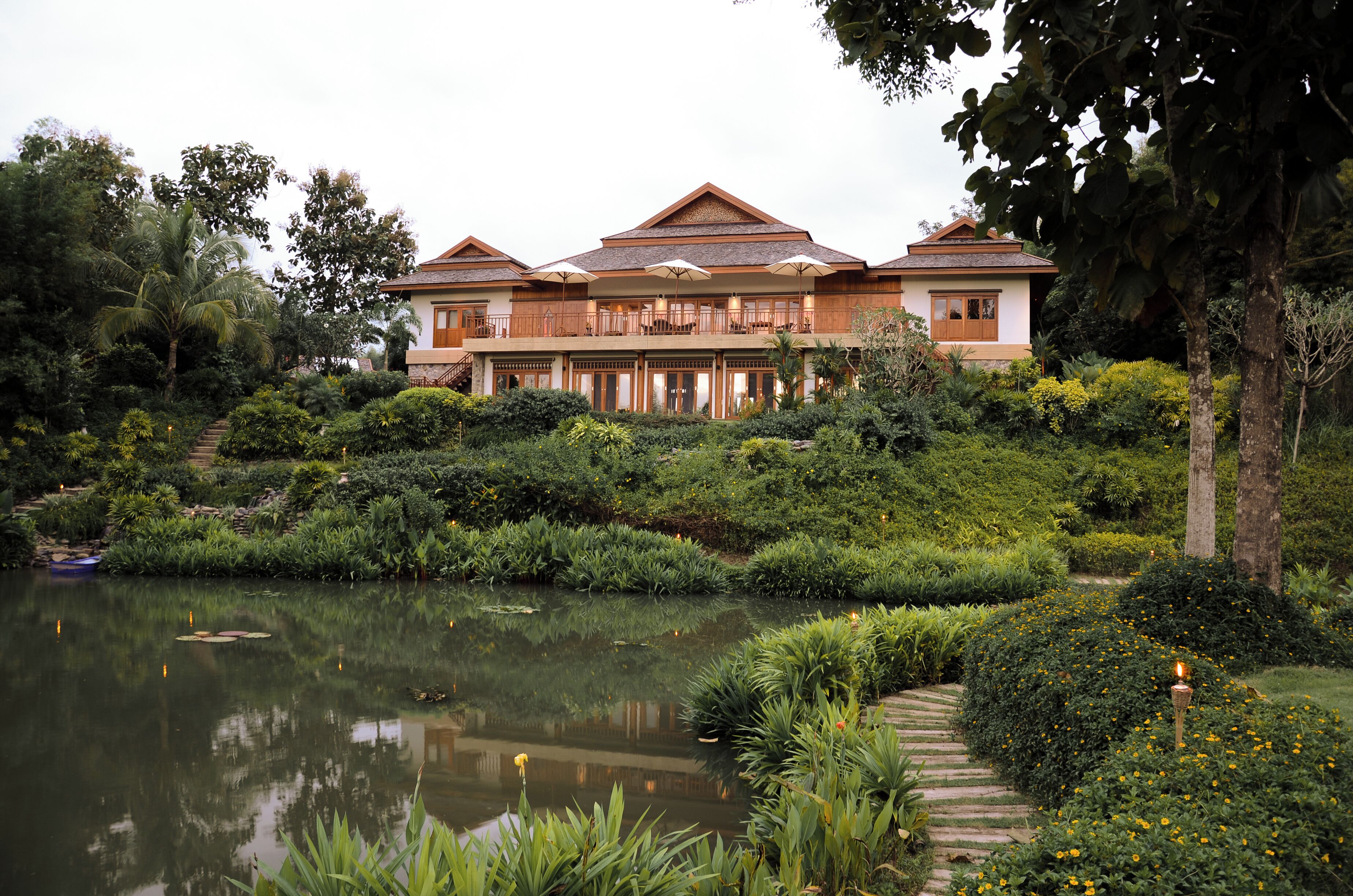 Ngoại thất