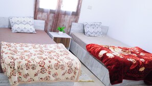 2 bedrooms, iron/ironing board, internet, wheelchair access